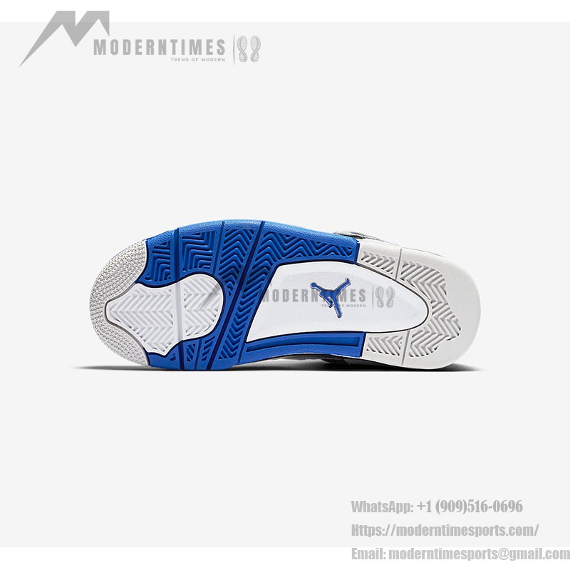 Air Jordan 4 Retro Motorsports 限定版 白、黒、ロイヤルブルーのアクセントがあるAir Jordan 4 Retro Motorsportsスニーカー
