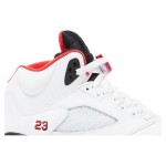 Air Jordan 5 レトロ 440888-120 白いレザーと透明ソールのファイヤーレッドスニーカー