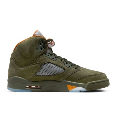 Air Jordan 5 レトロ DD0587-308 - オリーブグリーンのスエードスニーカー、オレンジアクセント & リフレクティブタン