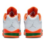 Air Jordan 5 Low FQ1293-018 オレンジとグリーンのアクセント付きホワイトスニーカー