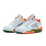 Air Jordan 5 Low FQ1293-018 オレンジとグリーンのアクセント付きホワイトスニーカー