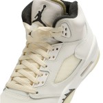 Air Jordan 5 SE レトロ FN7405-100 オフホワイトレザー、斑点入りミッドソール