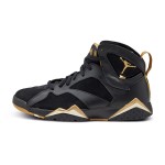 Air Jordan 7 Retro "Golden Moments" 304774-030 - レトロハイカットバスケットボールシューズ Air Jordan 7 Retro "Golden Moments" 304774-030 ブラックとゴールドのハイカットスニーカー