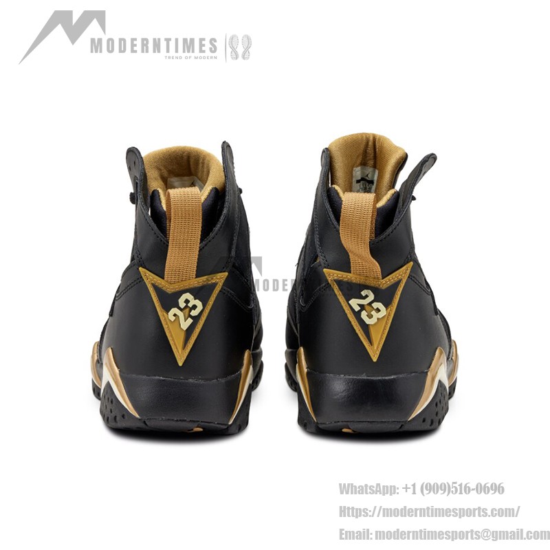 Air Jordan 7 Retro "Golden Moments" 304774-030 - レトロハイカットバスケットボールシューズ Air Jordan 7 Retro "Golden Moments" 304774-030 ブラックとゴールドのハイカットスニーカー