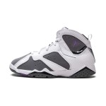 Air Jordan 7 Retro "Flint" DJ2778-100 - レトロハイカットスニーカー Air Jordan 7 Retro "Flint" DJ2778-100 ホワイト、グレー、パープルのハイカットバスケットボールシューズ