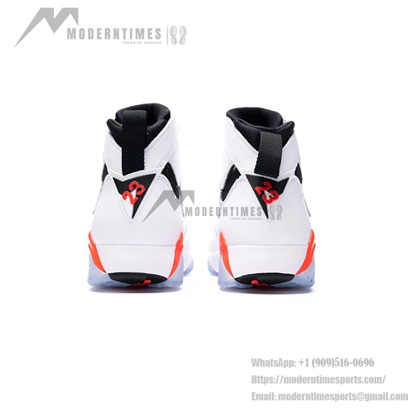 Air Jordan 7 Retro "White Infrared" - クラシックなハイカットシューズ Air Jordan 7 Retro "White Infrared" CU9307-160 ホワイトとレッドのハイカットバスケットシューズ