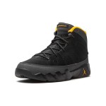 Air Jordan 9 Retro "Dark Charcoal University Gold" 401811-070 Air Jordan 9 Retro "Dark Charcoal University Gold" ブラック・ゴールドバスケットボールスニーカー
