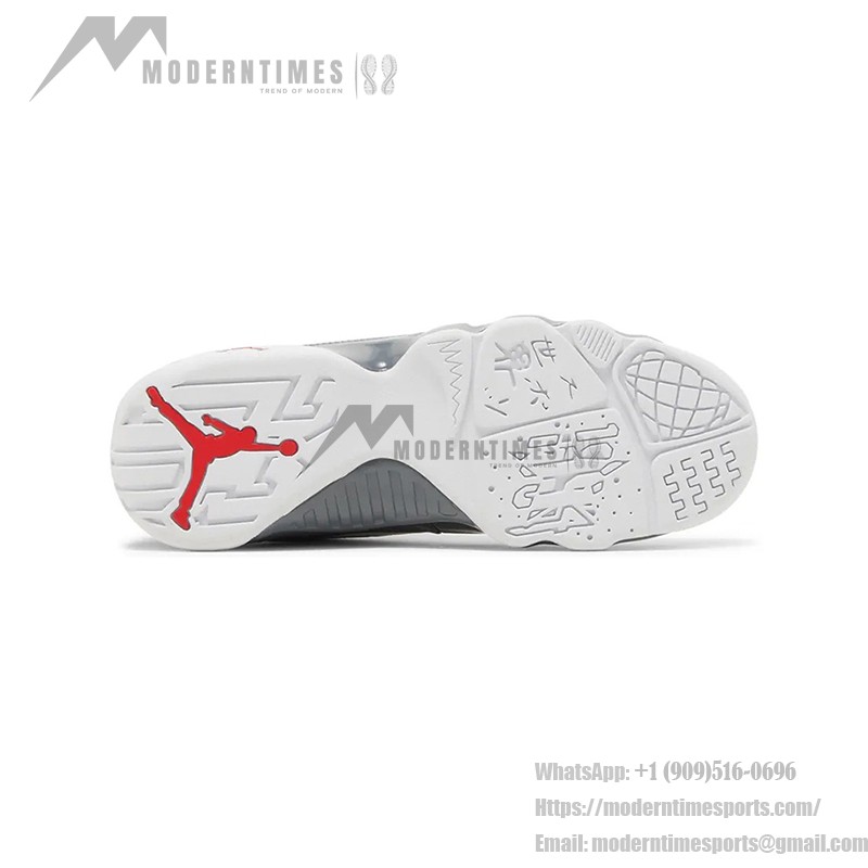 Air Jordan 9 Retro GS "Fire Red" 302359-162 Air Jordan 9 Retro GS "Fire Red" ホワイト・グレー・レッドバスケットボールスニーカー