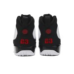 Air Jordan 9 Retro OG "Space Jam" 302370-112 Air Jordan 9 Retro OG "Space Jam" クラシックなホワイト&ブラックバスケットボールスニーカー