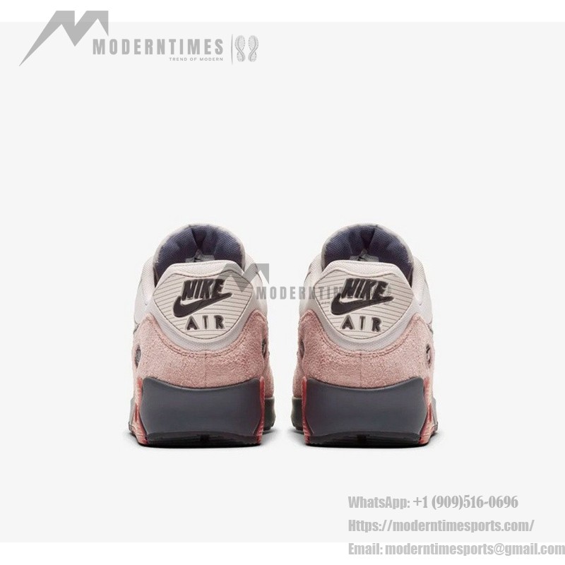 Nike Air Max 90 'Camowabb' - カモデザイン&レトロスタイル Nike Air Max 90 'Camowabb' CL5646-001、カモデザインとピンク、レッド、ブルーのアクセントが特徴