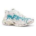 Balenciaga Runner Kith Four.Color 7.0 - Bold Graffiti Design and Distressed Look for Street Style Balenciaga Runner Kith Four.Color 7.0 - Distressed Sneakers with Graffiti Design for Street Style