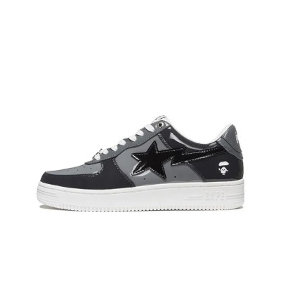 BAPE STA Low ブラック＆グレー パテントレザー スニーカー 1H20191046-BLK｜タイムレスなストリートウェアの定番