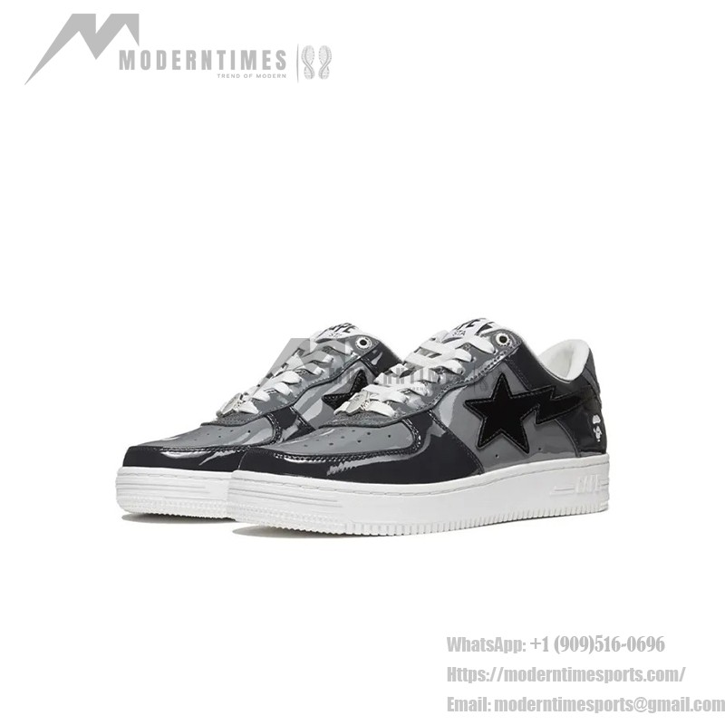 BAPE STA Low ブラック&グレー パテントレザー スニーカー 1H20191046-BLK ホワイトソールのBAPE STA Low ブラック&グレー パテントレザー スニーカー