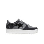 BAPE STA Low ブラック&グレー パテントレザー スニーカー 1H20191046-BLK ホワイトソールのBAPE STA Low ブラック&グレー パテントレザー スニーカー