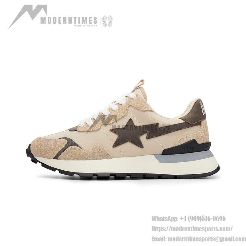 BAPE Roadsta Express ブラウン | レトロ風ランニングスニーカー BAPE Roadsta Express ブラウンスエードとファブリックのランニングスニーカー