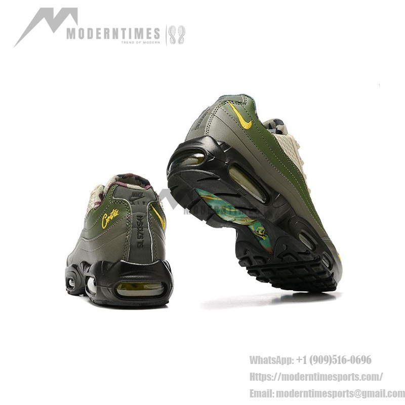 Corteiz x Nike Air Max 95「Sequoia」FB2709-300 コラボスニーカー Corteiz x Nike Air Max 95「Sequoia」グリーンと黄色のアクセント付きスニーカー