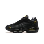 Corteiz x Nike Air Max 95 'Tour Yellow' コラボスニーカー ブラック&イエローのCorteiz x Nike Air Max 95 'Tour Yellow' コラボスニーカー