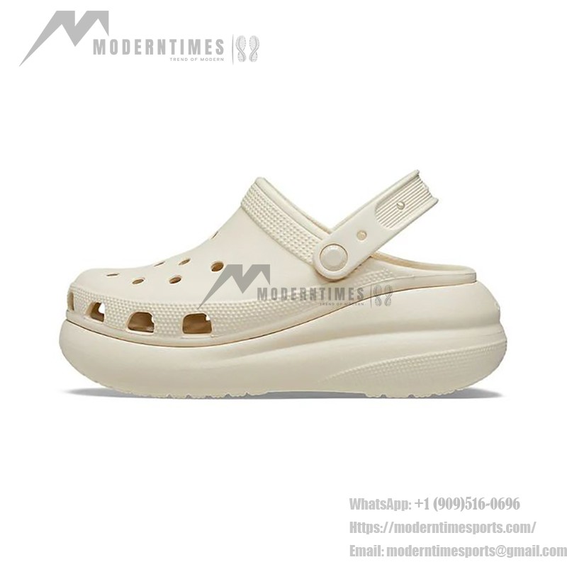 Crocsクラシッククラッシュクロッグ 'ボーン' 207521-2Y2 Crocsクラシッククラッシュクロッグ 'ボーン' 207521-2Y2 - クラシックなボーンホワイトで快適さを向上