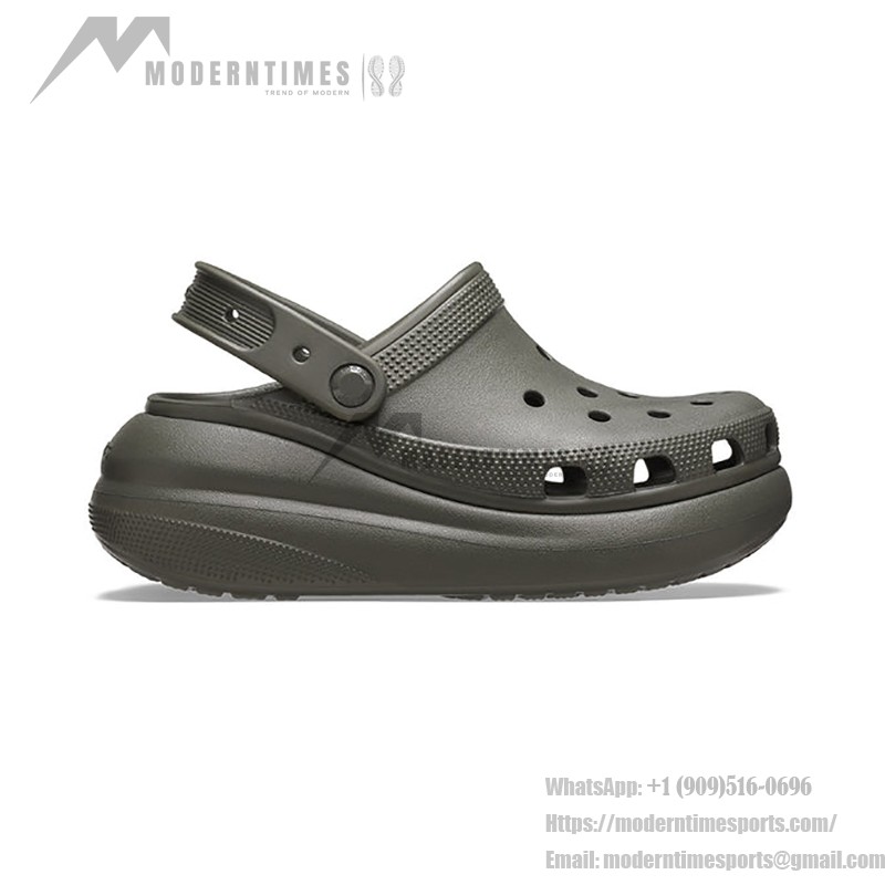 Crocsクラシッククラッシュクロッグ 'ダスティオリーブ' 207521-3J5 Crocsクラシッククラッシュクロッグ 'ダスティオリーブ' 207521-3J5 - スタイリッシュなオリーブカラーで快適な履き心地