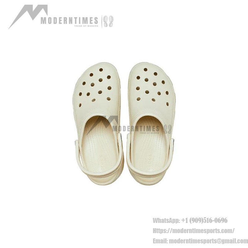 Crocsクラシック骨ホワイトクロッグ206750-2Y2 Crocsクラシック骨ホワイトクロッグ206750-2Y2 - 軽量で快適なデイリーコーディネート