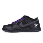 Familia x Nike SB Dunk Low 'First Avenue' - DJ1159-001 Familia x Nike SB Dunk Low 'First Avenue' 限定版スケートシューズ - 側面ビュー