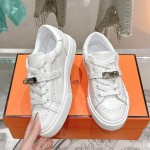 Hermes H232176Z 90350 Beige & White Sneakers – Iconic Design and Craftsmanship Hermes Mens Sneaker H232176Z 90350 in Beige and White – Front View of Luxury Sneakers with Contrasting Stripes
