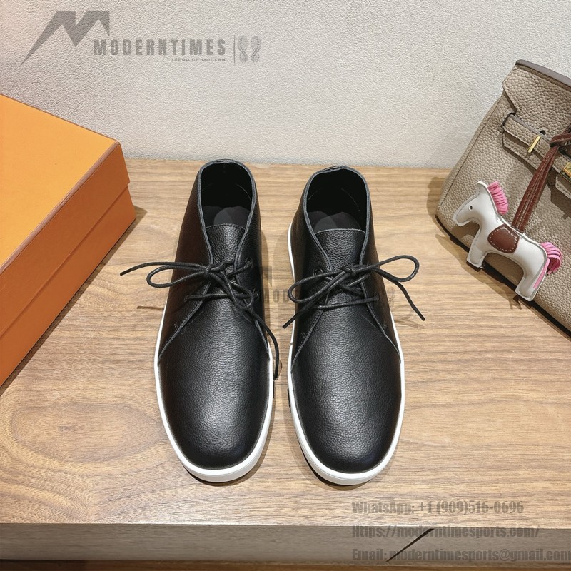Hermes Mens Sneaker H251921Z HBT390 Black Leather Casual Shoes Hermes Mens Sneaker H251921Z HBT390 in Black Leather – Front View