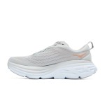 HOKA Bondi 8 ワイド ランニングシューズ 1127954-HMLR|ライトグレー/オレンジ|快適さとサポート ライトグレーとオレンジのHOKA Bondi 8 ワイド ランニングシューズ、クッション性とワイドフィットデザイン。
