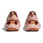 HOKA ONE ONE Hopara 2 サンダル - 軽量で通気性の高いハイキングフットウェア HOKA ONE ONE Hopara 2 1147670-CMCD アウトドアサンダル - クリームとシダーの多地形対応シューズ