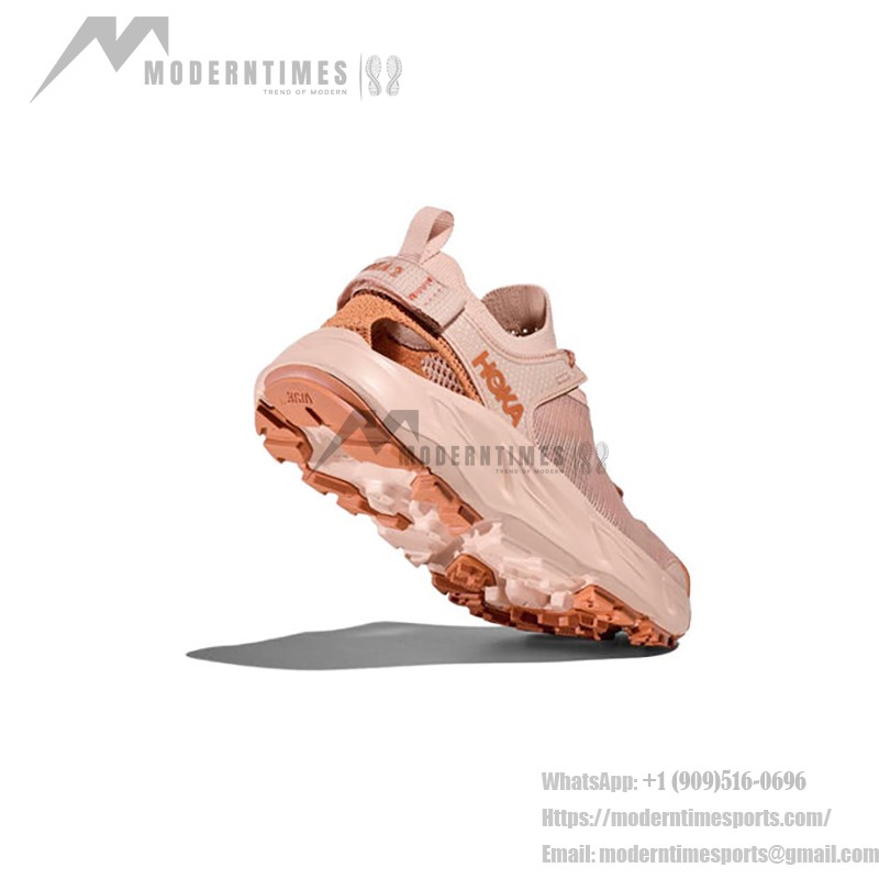 HOKA ONE ONE Hopara 2 サンダル - 軽量で通気性の高いハイキングフットウェア HOKA ONE ONE Hopara 2 1147670-CMCD アウトドアサンダル - クリームとシダーの多地形対応シューズ