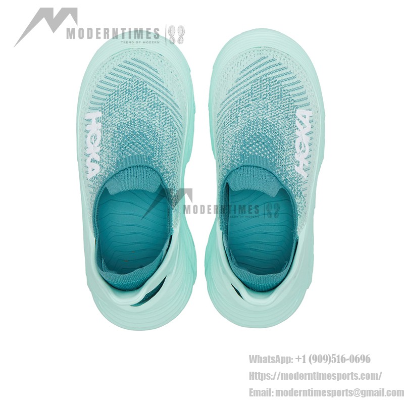 HOKA ONE ONE Restore TC スリップオンスニーカー - オーシャンミスト 軽量ランニングシューズ HOKA ONE ONE Restore TC 1134532-OMSO スリップオンスニーカー(オーシャンミストカラー)