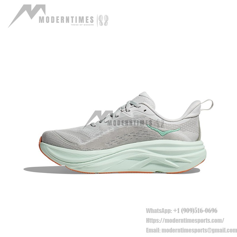 HOKA ONE ONE Skyflow ランニングシューズ - 軽量でクッション性あり HOKA ONE ONE Skyflow 1155113-CMCG ランニングシューズ(グレー&グリーン)