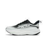 HOKA ONE ONE SKYF LOW ランニングシューズ - 軽量クッションスニーカー HOKA ONE ONE SKYF LOW 1155118-BWHT ランニングシューズ(ブラック&ホワイト)