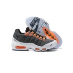 Kim Jones x Nike Air Max 95 DD1871-001 多機能スニーカー オレンジアクセントが際立つKim Jones x Nike Air Max 95 DD1871-001 コラボスニーカー