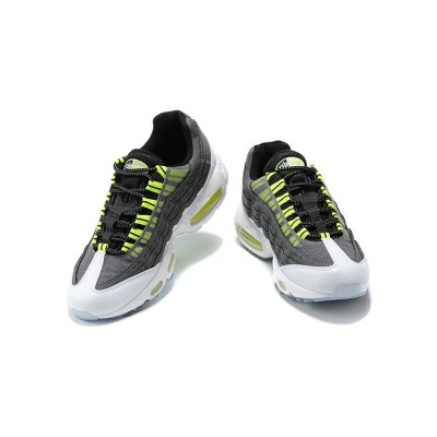 革新的デザイン：Kim Jones x Nike Air Max 95 DD1871-002 グリーンライトニングスニーカー - スタイルと快適さの融合