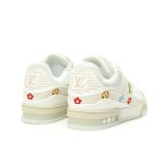 Louis Vuitton LV トレーナー 村上隆 ホワイト 1AHEKG Louis Vuitton LV トレーナー 村上隆 ホワイト 1AHEKG - 限定版刺繍スニーカー