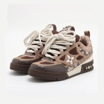 Louis Vuitton スケートスニーカー ブラウン 1ABMG5 Louis Vuitton スケートスニーカー ブラウン 1ABMG5 - 高級パイソンレザースケートシューズ