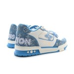 Luxury Louis Vuitton LV Trainer Low 1A9ZI6 Sneakers – Vintage Denim & Premium Leather Louis Vuitton LV Trainer Low 1A9ZI6 – Blue Monogram Denim Sneakers with White Leather