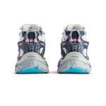 Balenciaga レディース ランナー スニーカー - ストリートスタイルに最適な快適さと未来的デザイン Balenciaga レディース ランナー スニーカー - 未来的なマルチカラーデザイン