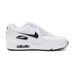 Nike Air Max 90 Essential 'ホワイト/ブラック' 325213-131 - クリーンなデザインと優れた快適さ Nike Air Max 90 Essential 'ホワイト/ブラック' 325213-131 - クリーンなホワイトスニーカーとブラックアクセント