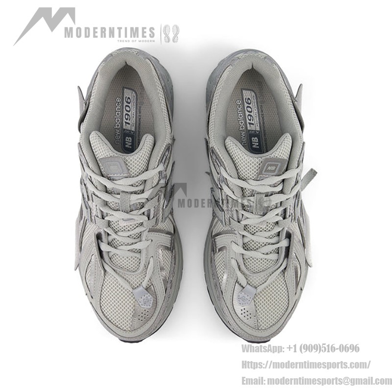 New Balance 1906A レトロランニングシューズ(グレー & シルバー) New Balance 1906A "Grey Silver Metallic" レトロランニングシューズ