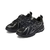 New Balance 1906R "Black Grey" レトロランニングシューズ M1906RCH | オールブラックスタイリッシュスニーカー | ユニセックス
