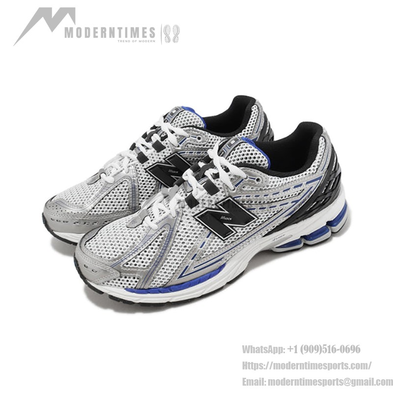 メタリックシルバーブルーの New Balance 1906R レトロスニーカー New Balance 1906R メタリックシルバーブルー レトロランニングシューズ