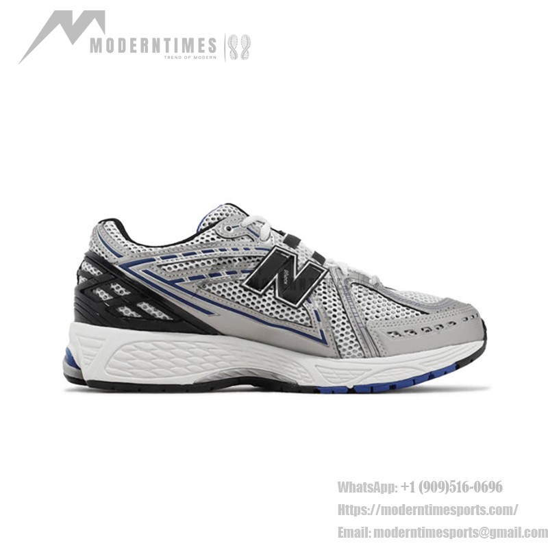 メタリックシルバーブルーの New Balance 1906R レトロスニーカー New Balance 1906R メタリックシルバーブルー レトロランニングシューズ