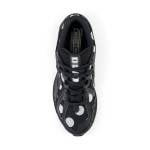 New Balance 1906R ブラックポルカドットレトロランニングシューズ New Balance 1906R "Polka Dot Phantom" ブラックレトロランニングシューズ