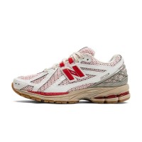 New Balance 1906R "Sea Salt True Red" レトロランニングシューズ M1906RO | ホワイト & レッドのスタイリッシュスニーカー | ユニセックス