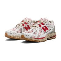 New Balance 1906R "Sea Salt True Red" レトロランニングシューズ M1906RO | ホワイト & レッドのスタイリッシュスニーカー | ユニセックス