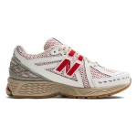 New Balance 1906R レトロランニングシューズ(ホワイト & レッド) New Balance 1906R "Sea Salt True Red" レトロランニングシューズ