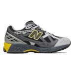 New Balance 1906R M1906NA レトロランニングシューズ - クラシックなグレー×イエロー New Balance 1906R M1906NA レトロランニングシューズ - グレー×イエロー クッション性抜群のスタイリッシュスニーカー