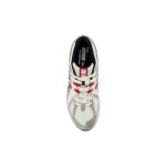 New Balance 1906R M1906REA レトロランニングシューズ - スタイリッシュなホワイト×シルバー×レッド New Balance 1906R M1906REA レトロランニングシューズ - ホワイト×シルバー×レッド クッション性と通気性に優れたデザイン